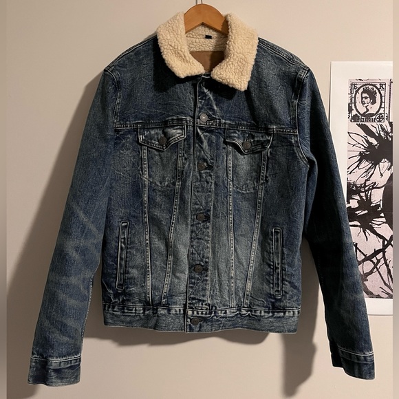 American Eagle Trucker Jean jacket Size M - Picture 1 of 4